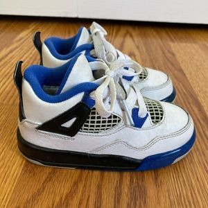 Jordan Retro 4